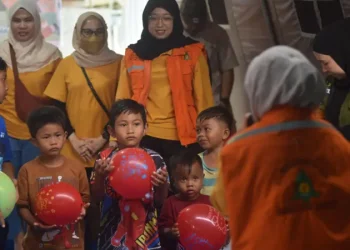 Kisah anak-anak yang menjadi yatim piatu akibat petaka di Sumatra, apa tanggung jawab negara?