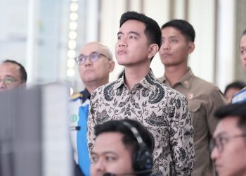 Gibran Minta Maaf ke JK: Maaf Pak, Arahan Presiden Prabowo Harga BBM Subsidi Tetap Stabil!