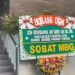 “UGM Naik Kelas”, Pesan Unik di Balik Karangan Bunga Usai Roy Suryo Ditangkap