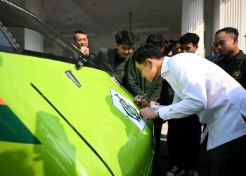 Dari Kampus untuk Indonesia: Wapres Gibran Apresiasi Mobil Listrik Karya Mahasiswa Unissula