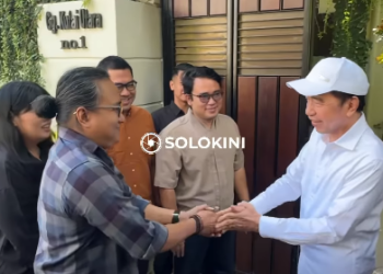 Jokowi Terkejut Disambut Tim “Bocor Alus” Tempo di Solo, Bawa Perlengkapan Syuting untuk Episode Khusus?