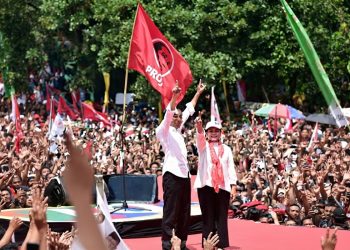 Dua Belas Tahun Menjaga Api—Ketika Relawan Tidak Pulang Setelah Pemilu & Membangun Demokrasi Partisipatoris