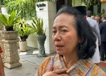 Tangis Ibu Ida dari Medan Pecah Saat Bertemu Jokowi: “Kami Butuh Bapak”