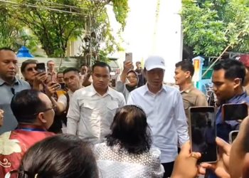 Rombongan Mahasiswa dan Dosen Universitas Cenderawasih Sambangi Jokowi di Solo, Lagu Papua Warnai Silaturahmi