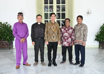 Usai Pembubaran Ibadah, Gibran Temui Jemaat GKPI Rajeg dan Dorong Penyelesaian Damai